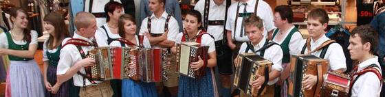 IMG_4769_1000x667_cropped_711x180