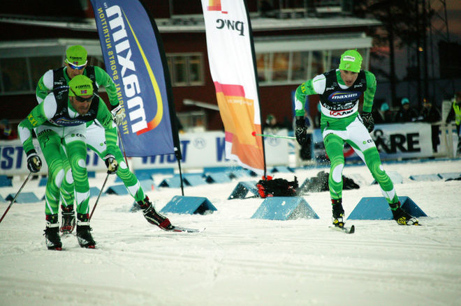 TEAM CENTRIC är det gamla Team Xtra personell. Förra säsongen vann dom allt i Swix Ski Classics, nu hamnade dom utanför pallen. Fr v: Anders Aukland, Jerry Ahrlin och Stian Remseth Andresen. Foto: MARCELA HAVLOVA