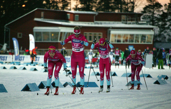 FÖRSTA LAG ut blev bästa damlag. Sara Lindborg, Annika Löfström, Lina Korsgren och Solfrid Braathen för Team Ski Am Pro. Foto: MARCELA HAVLOVA