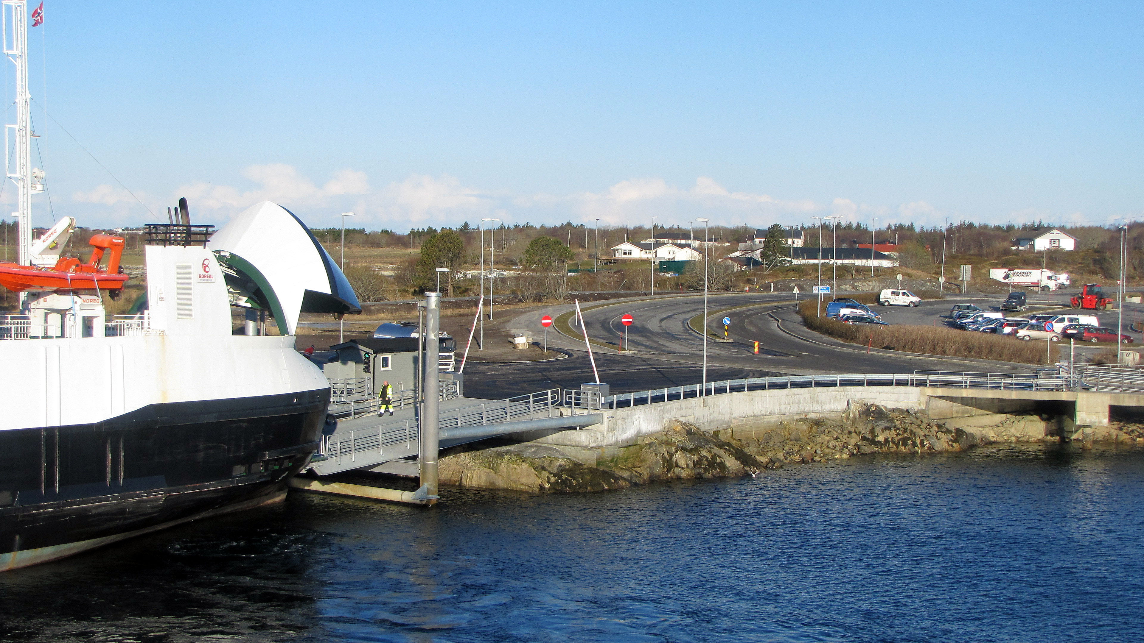 Åpning av nytt ferjeleie på Flostad