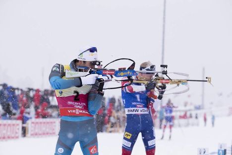 NordicFocus 09.12.2017, Hochfilzen, Austria (AUT):Martin Fourcade (FRA), Johannes Thingnes Boe (NOR), (l-r) - IBU world cup biathlon, pursuit men, Hochfilzen (AUT). www.nordicfocus.com. © Manzoni/NordicFocus. Every downloaded picture is fee-liable.