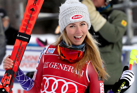 Erich Spiess Mikaela Shiffrin during the Race for the World Cup Downhill in Lake Louise on December 02, 2017 // Erich Spiess/ASP/Red Bull Content Pool // P-20171203-00199 // Usage for editorial use only // Please go to www.redbullcontentpool.com for further informatio