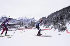 NordicFocus 10.12.2017, Hochfilzen, Austria (AUT):Victoria Slivko (RUS), Elisa Gasparin (SUI), (l-r) - IBU world cup biathlon, relay women, Hochfilzen (AUT). www.nordicfocus.com. © Manzoni/NordicFocus. Every downloaded picture is fee-liable.