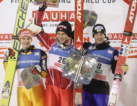 Podium281109ad027[1]