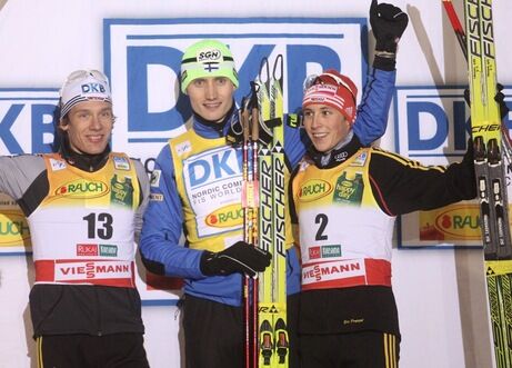 Podium291109ad020_461x331