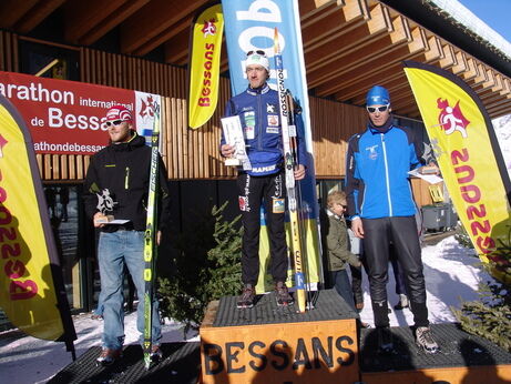 Podium25F_461x346
