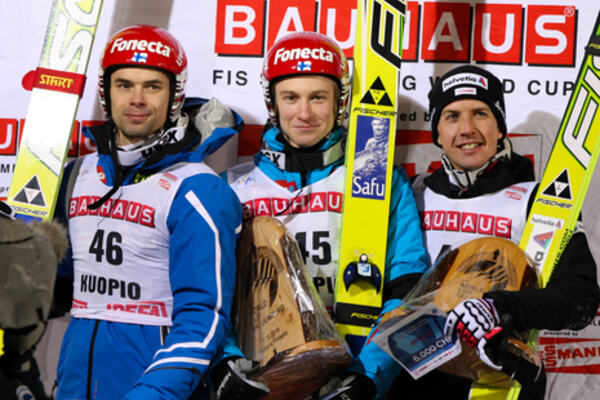 01.12.2010, Kuopio, Finland (FIN): (l-r) Matti Hautamaeki (FIN), Fischer, Ville Larinto (FIN), Fischer, Simon Ammann (SUI), Fischer - FIS world cup ski jumping, individual HS127, Kuopio (FIN). www.nordicfocus.com. © Laiho/NordicFocus. Every downloaded p NordicFocus