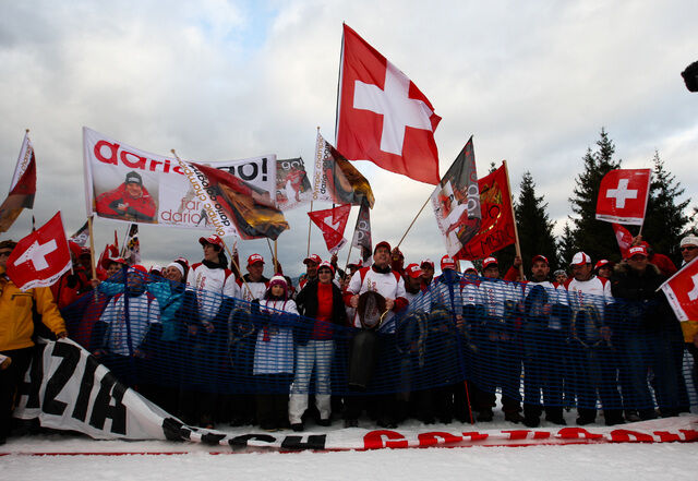 09.01.2011, Val di Fiemme, Italy (ITA): Dario Cologna´s fans - FIS world cup cross-country, tour de ski, final climb men, Val di Fiemme (ITA). www.nordicfocus.com. © Laiho/NordicFocus. Every downloaded picture is fee-liable. NordicFocus 09.01.2011, Val di Fiemme, Italy (ITA): Dario Cologna´s fans - FIS world cup cross-country, tour de ski, final climb men, Val di Fiemme (ITA). www.nordicfocus.com. © Laiho/NordicFocus. Every downloaded picture is fee-liable.