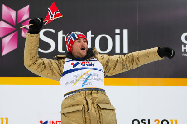 27.02.2011, Oslo, Norway (NOR): Petter Northug (NOR), Fischer, Swix, Alpina, Rottefella, Skigo - FIS nordic world ski championships, cross-country, pursuit men, Oslo (NOR). www.nordicfocus.com. © Laiho/NordicFocus. Every downloaded picture is fee-liable NordicFocus