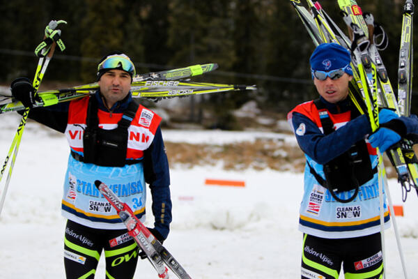 18.11.2011, Sjusjoen, Norway (NOR): service men of team France - FIS world cup cross country, training, Sjusjoen (NOR). www.nordicfocus.com. Â© Laiho/NordicFocus. Every downloaded picture is fee-liable. NordicFocus