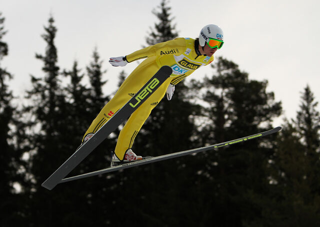 04.12.2011, Lillehammer, Norway (NOR): Tino Edelmann (GER), Madshus, Leki, Rottefella, Adidas - FIS world cup nordic combined, individual gundersen HS138/10km, Lillehammer (NOR). www.nordicfocus.com. © Laiho/NordicFocus. Every downloaded picture is fe NordicFocus 04.12.2011, Lillehammer, Norway (NOR): Tino Edelmann (GER), Madshus, Leki, Rottefella, Adidas - FIS world cup nordic combined, individual gundersen HS138/10km, Lillehammer (NOR). www.nordicfocus.com. © Laiho/NordicFocus. Every downloaded picture is fe