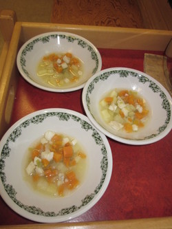 rot-suppe med fisk