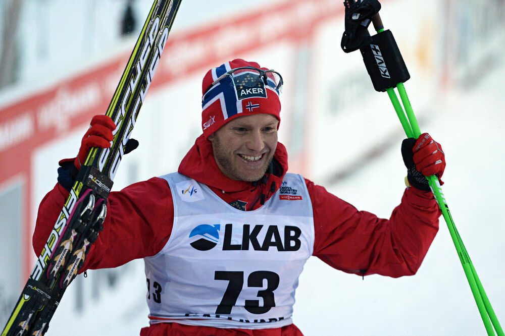 24.11.2012, Gaellivare, Sweden (SWE): Martin Johnsrud Sundby (NOR), celebrates at the finish- FIS world cup cross-country, 15km men, Gaellivare (SWE). www.nordicfocus.com. © Felgenhauer/NordicFocus. Every downloaded picture is fee-liable.