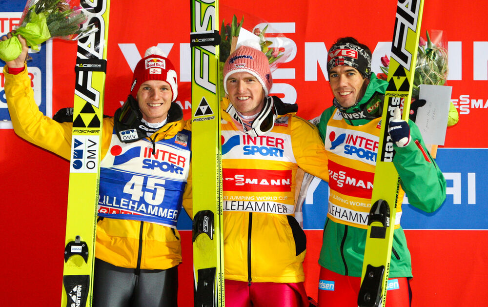 24.11.2012, Lillehammer, Norway (NOR): (l-r) Thomas Morgenstern (AUT), Fischer, Severin Freund (GER), Fischer and Anders Bardal (NOR), Fischer - FIS world cup ski jumping, individual HS100, Lillehammer (NOR). www.nordicfocus.com. © Laiho/NordicFocus. Ev