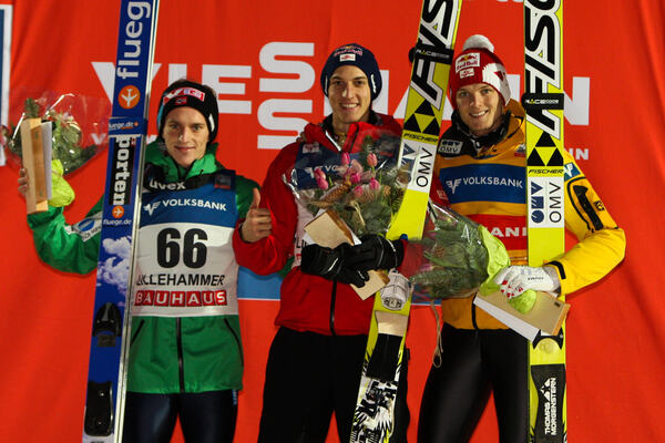 25.11.2012, Lillehammer, Norway (NOR): (l-r) Anders Fannemel (NOR), Fluege.de, Gregor Schlierenzauer (AUT), Fischer and Thomas Morgenstern (AUT), Fischer - FIS world cup ski jumping, individual HS138, Lillehammer (NOR). www.nordicfocus.com. © Laiho/Nord NordicFocus