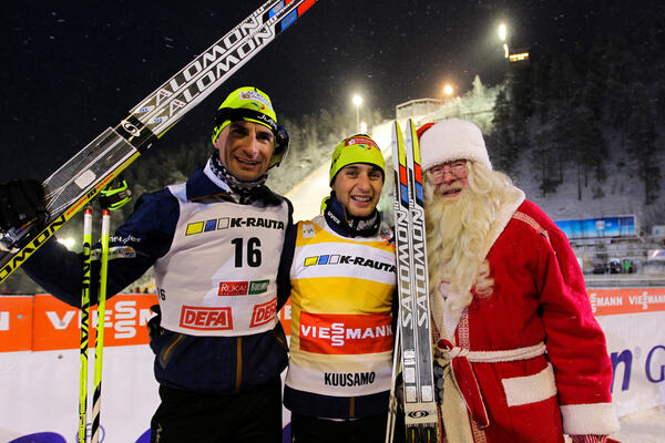 01.12.2012, Kuusamo, Finland (FIN): (l-r) Sebastian Lacroix (FRA), Atomic, Salomon, One Way and Jason Lamy Chappuis (FRA), Salomon, Swix, One Way and the Santa Claus - FIS world cup nordic combined, individual gundersen HS142/10km, Kuusamo (FIN). www.nor NordicFocus