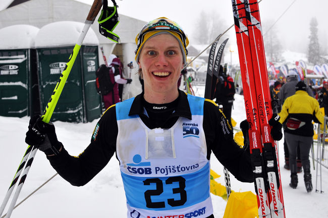 MÅNGSYSSLAREN Erik Wickström har många järn i elden. MÅNGSYSSLAREN Erik Wickström har många järn i elden.