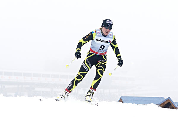 29.12.2012, Oberhof, Germany (GER): Coraline Hugue (FRA)- FIS world cup cross-country, tour de ski, prologue women, Oberhof (GER). www.nordicfocus.com. © Felgenhauer/NordicFocus. Every downloaded picture is fee-liable. NordicFocus