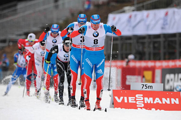 30.12.2012, Oberhof, Germany (GER): Maxim Vylegzhanin (RUS) ahead of Alexander Legkov (RUS)- FIS world cup cross-country, tour de ski, pursuit men, Oberhof (GER). www.nordicfocus.com. © Felgenhauer/NordicFocus. Every downloaded picture is fee-liable. NordicFocus