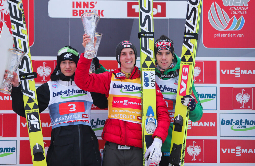 04.01.2013, Innsbruck, Austria (AUT): (l-r) Kamil Stoch (POL), Fischer, Gregor Schlierenzauer (AUT), Fischer and Anders Bardal (NOR), Fischer - FIS world cup ski jumping, four hills tournament, individual HS130, Innsbruck (AUT). www.nordicfocus.com. © L