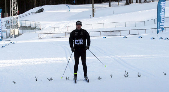 MIKAEL TIMAN, Östersund i mål först på korta banan. Foto: THORD ERIC NILSSON