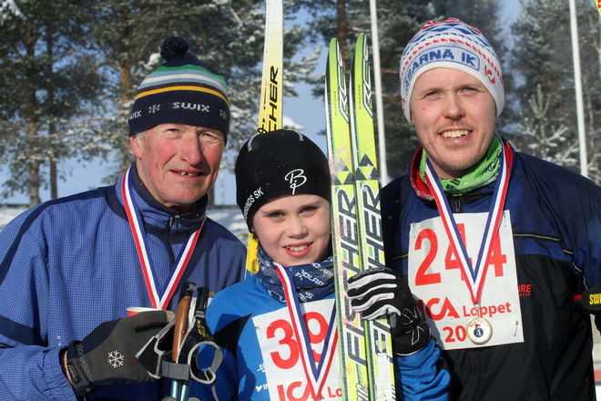 TRE GENERATIONER ÅSLUND i spåret: Lars-Göran, världsmästare 1970, barnbarnet Oscar samt Lars-Görans son Pär. Foto: THORD ERIC NILSSON