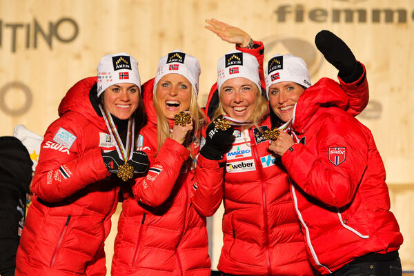 01.03.2013, Val di Fiemme, Italy (ITA): (l-r) Heidi Weng (NOR), Madshus, Swix, Alpina, Rottefella, Therese Johaug (NOR), Fischer, Swix, Salomon, Kristin Steira (NOR), Madshus, One Way, Salomon, Swix and Marit Bjoergen (NOR), Fischer, Swix, Rottefella - F NordicFocus
