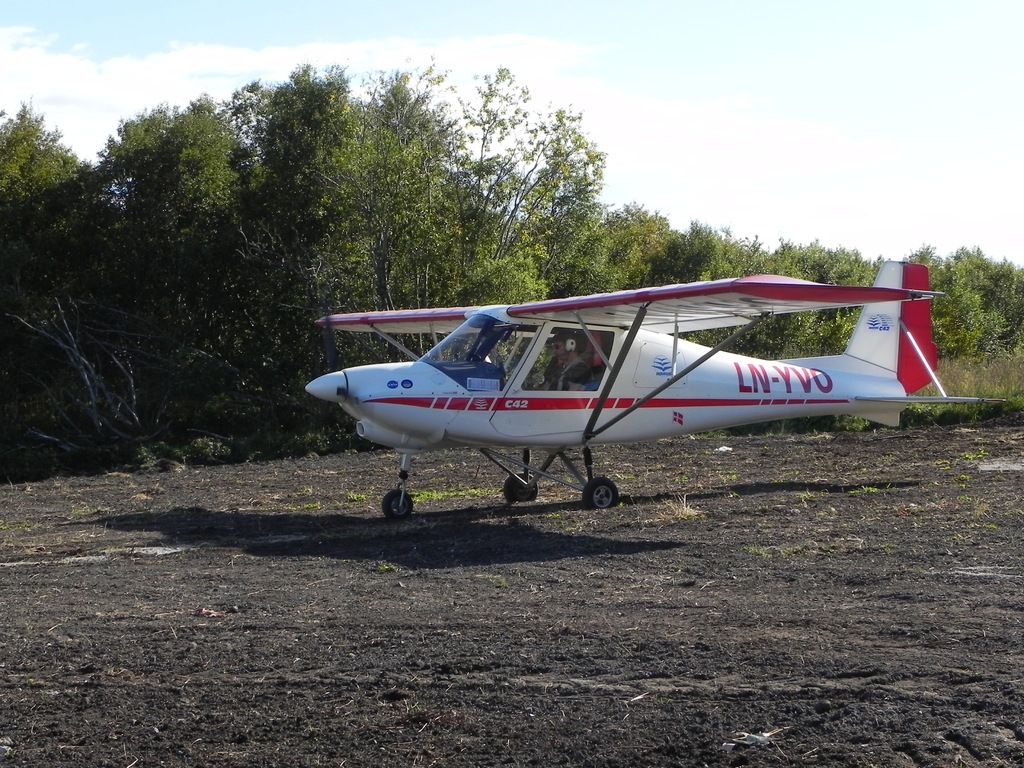 2_flyplass_Rapporterer_til_Stokka