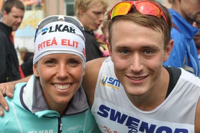 CHARLOTTE KALLA och Marcus Johansson tog hem SM-gulden på rullskidor i Halmstad. Foto: ERIK WICKSTRÖM