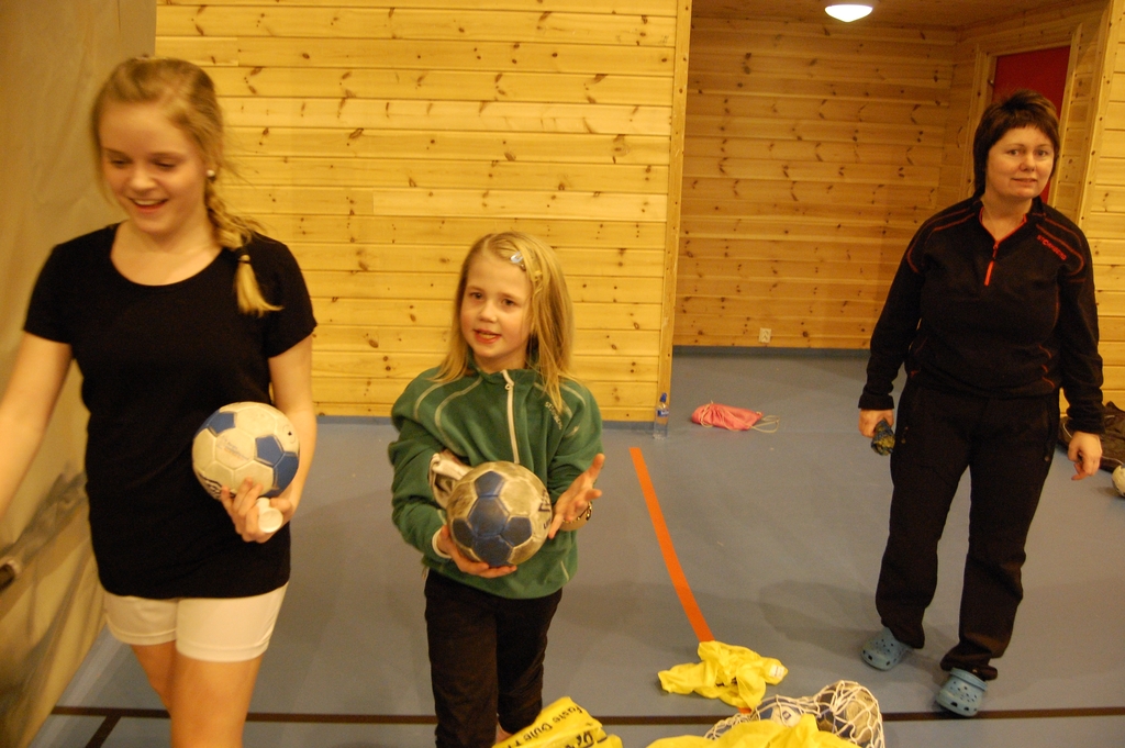 handball_liten_og_stor