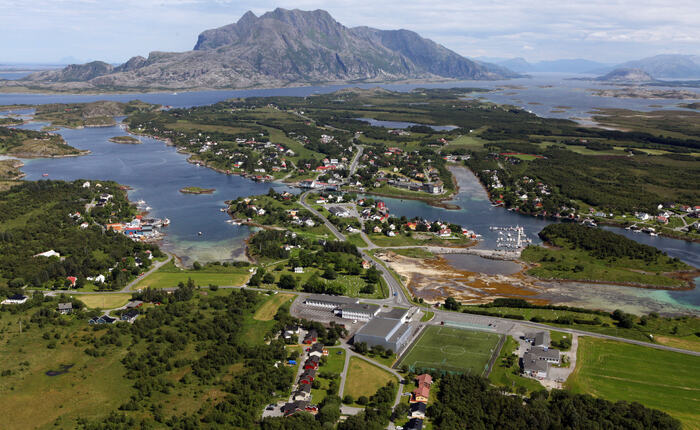 Flyfoto Herøy sentrum