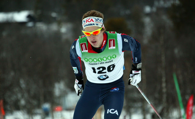 TIIO SÖDERHIELM har tvingats lämna återbud till Tour de Ski. Det har också Britta Johansson Norgren. Foto: MARCELA HAVLOVA