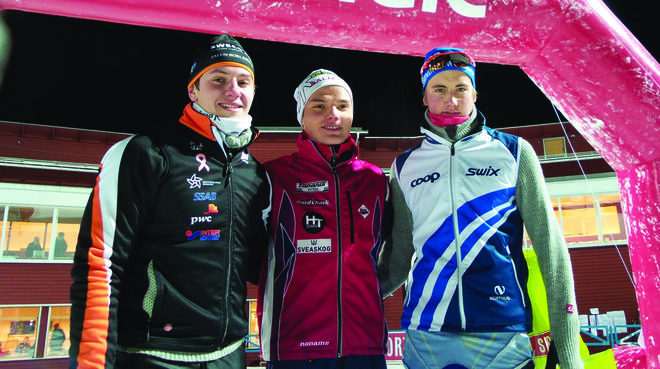 EN MYCKET STARK sprint av Jacob Engström, Kalix (mitten) som vann H19-20 före Anton Hedlund, Falun Borlänge SK (tv) och Even Northug, Strindheim. Foto: THORD ERIC NILSSON