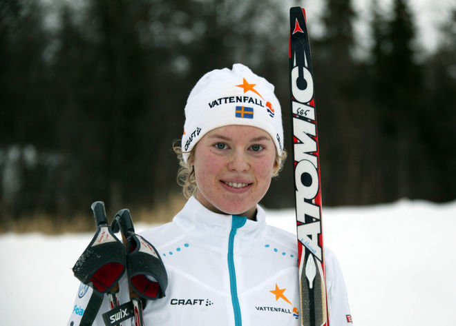 ELINA RÖNNLUND från IFK Umeå är favorit i damjuniorklassen i JVM-kvalets sprint i Torsby. Foto: KJELL-ERIK KRISTIANSEN