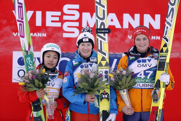 25.01.2014, Planica, Slovenia (SLO): Sara Takanashi (JPN), Daniela Iraschko-Stolz (AUT), Carina Vogt (GER)- FIS world cup ski jumping ladies, individual HS95, Planica (SLO). www.nordicfocus.com. © Mandl/NordicFocus. Every downloaded picture is fee-liabl NordicFocus