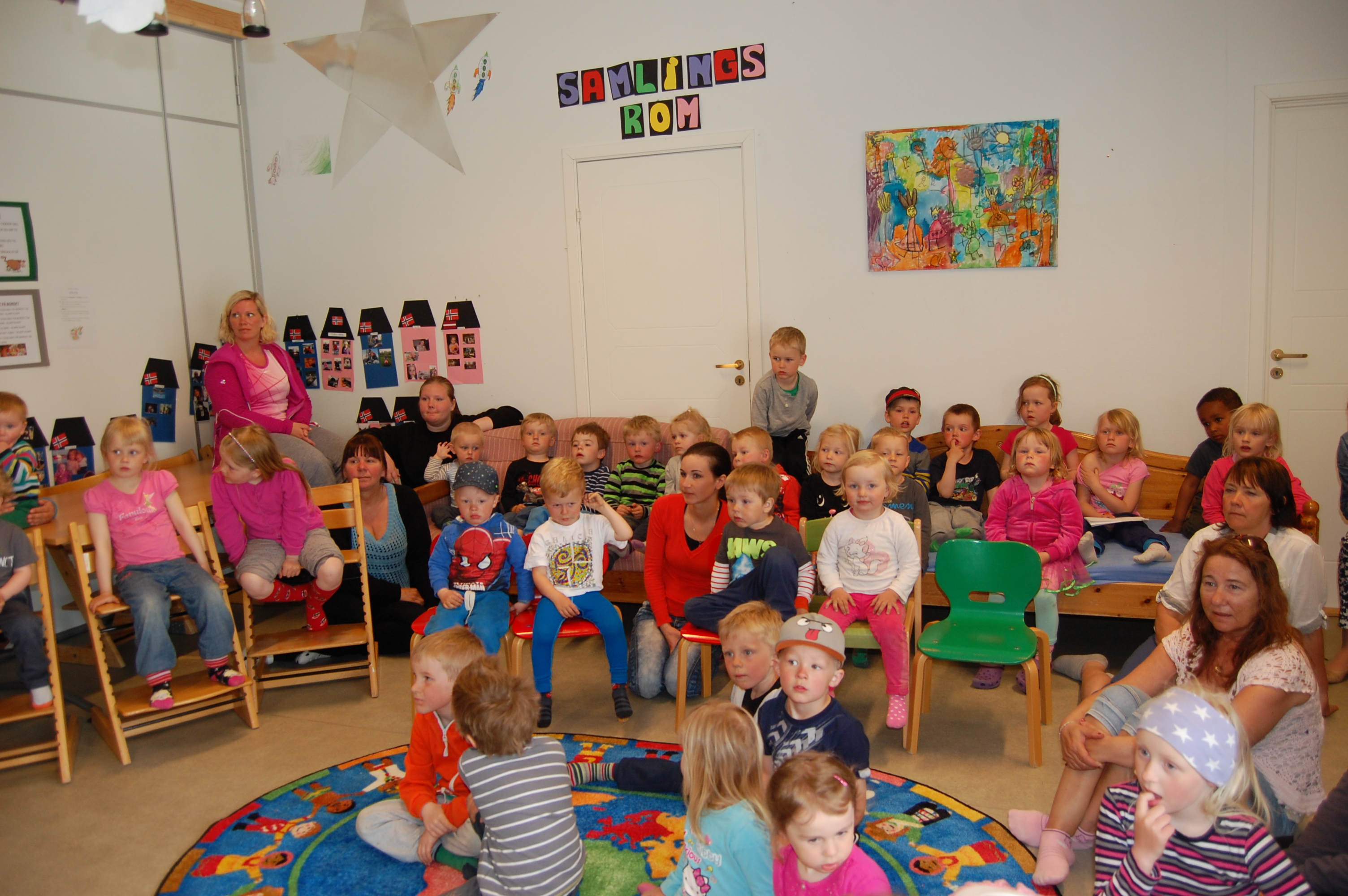 Kulturskolekonsert i Herøy barnehage_alle