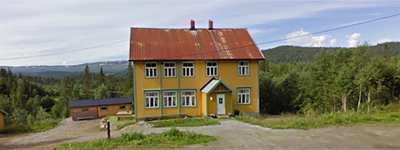 skole
