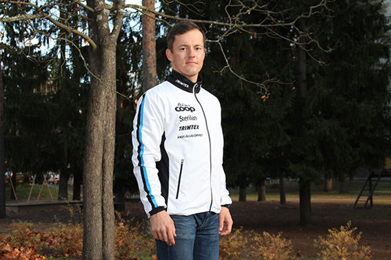 SAMI JAUHOJÄRVI, som vann OS-guld i teamsprint för Finland i Sochi, är klar för svenska långloppslaget Team Coop.