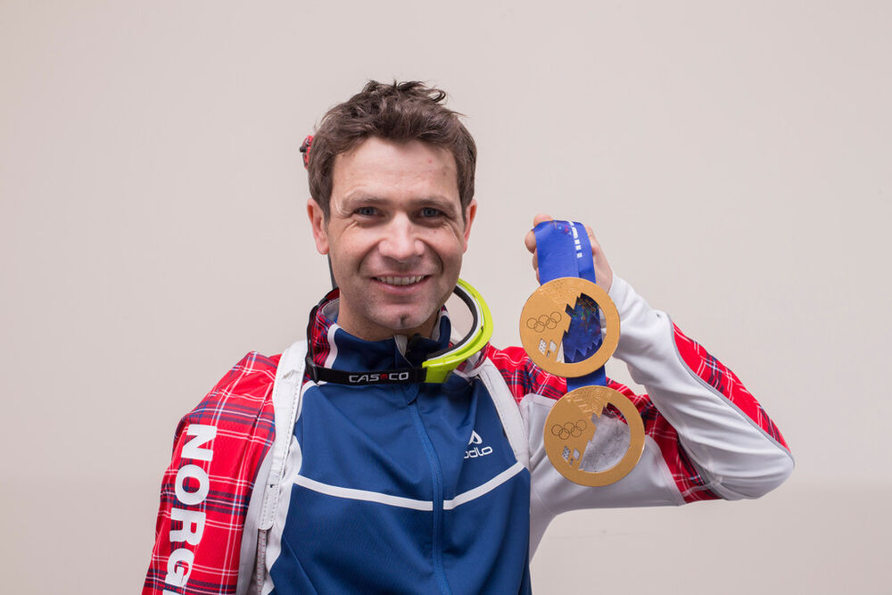 21.02.2014, Sochi, Russia (RUS): Ole Einar Bjoerndalen (NOR)- XXII. Olympic Winter Games Sochi 2014, biathlon, medals, Sochi (RUS). www.nordicfocus.com. © NordicFocus. Every downloaded picture is fee-liable.