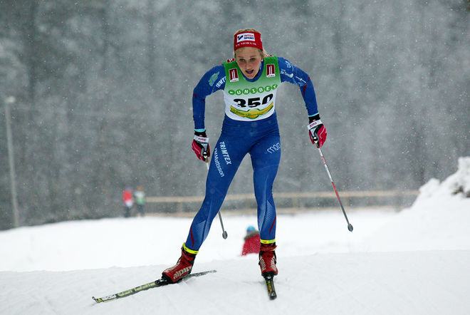 BRUKSVALLSLOPPET i fristil är Stina Nilsson enda tävling den här säsongen. Men i helgen kliver hon in i världscupen i minitouren i Lillehammer. Foto/rights: MARCELA HAVLOVA/sweski.com