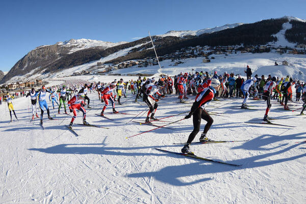 15.12.2013, Livigno, Italy (ITA): racers after the first climb - FIS Marathon Cup La Sgambeda, Livigno (ITA). www.nordicfocus.com. © Rauschendorfer/NordicFocus. Every downloaded picture is fee-liable. NordicFocus