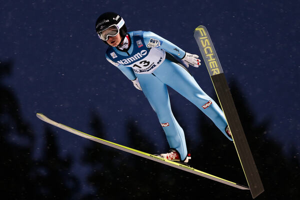 05.12.2014, Lillehammer, Norway (NOR): Jacqueline Seifriedsberger (AUT), Fischer- FIS world cup ski jumping ladies, individual HS100, Lillehammer (NOR). www.nordicfocus.com. © Laiho/NordicFocus. Every downloaded picture is fee-liable. NordicFocus