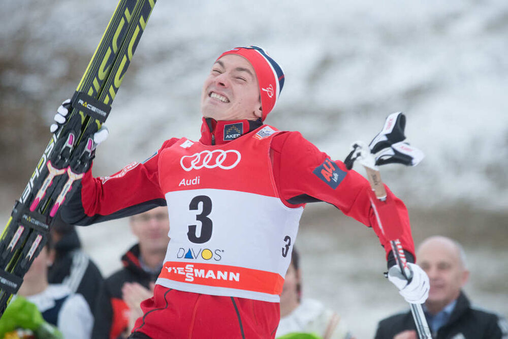 14.12.2014, Davos, Switzerland (SUI): Finn Hagen Krogh (NOR), Erik Brandsdal (NOR) (l-r) - FIS world cup cross-country, individual sprint, Davos (SUI). www.nordicfocus.com. © Rauschendorfer/NordicFocus. Every downloaded picture is fee-liable.