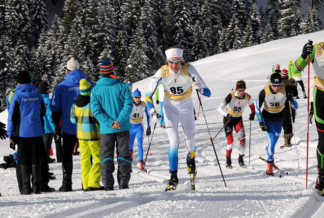 JONAS ERIKSSON, Falun-Borlänge SK på väg mot en 13:e plats i måndagens klassiska lopp på ungdoms-OS i Liechtenstein. Foto: HENNING WIIG