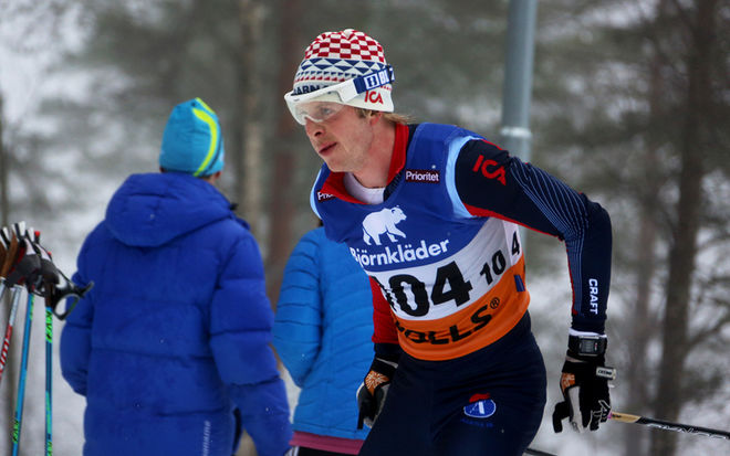 LARS NELSON - här under onsdagens skiathlon - har fått förtroendet som avslutare i Åsarnas favoritlag i SM-stafetten i Ånnaboda. Foto: KJELL-ERIK KRISTIANSEN