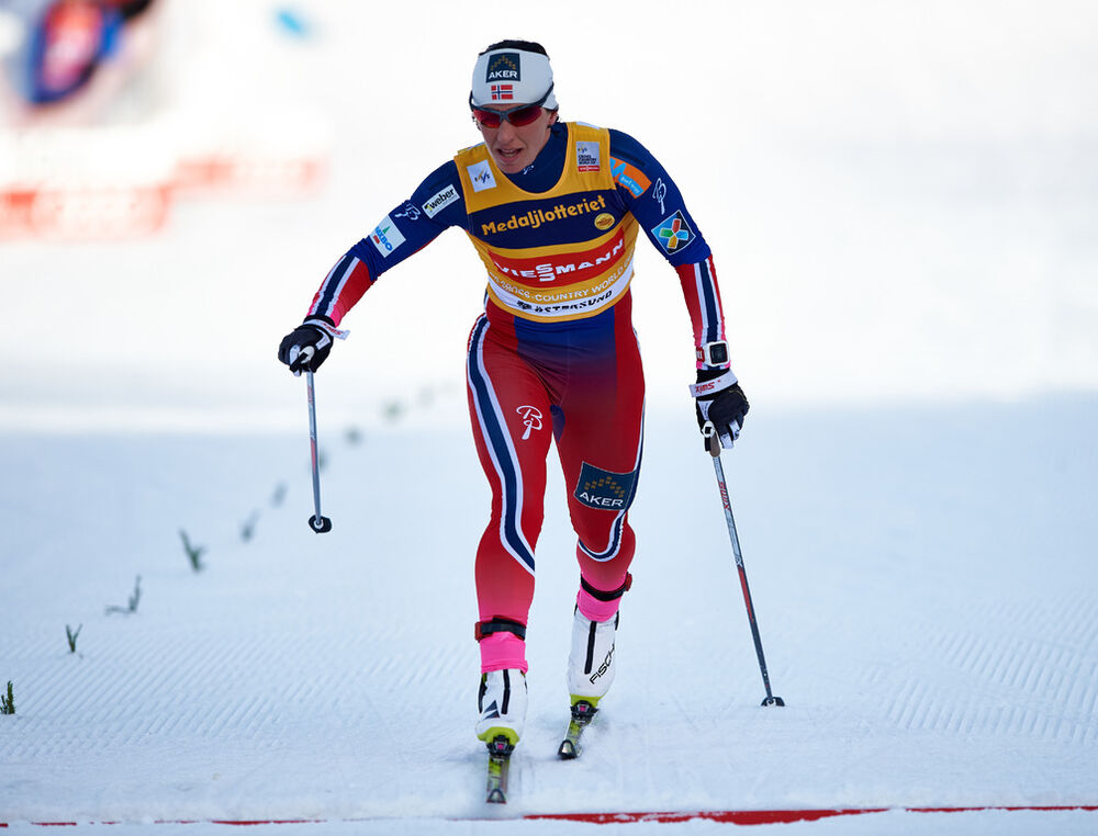 15.02.2015, Oestersund, Sweden (SWE): Marit Bjoergen (NOR)- FIS world cup cross-country, 10km women, Oestersund (SWE). www.nordicfocus.com. © Felgenhauer/NordicFocus. Every downloaded picture is fee-liable.