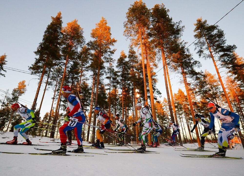 14.03.2015, Kontiolahti, Finland (FIN): Erik LESSER (GER), Simon FOURCADE (FRA), - IBU world championships biathlon, relay men, Kontiolahti (FIN). www.nordicfocus.com. Â© Evgeny Tumashov / NordicFocus. Every downloaded picture is fee-liable.