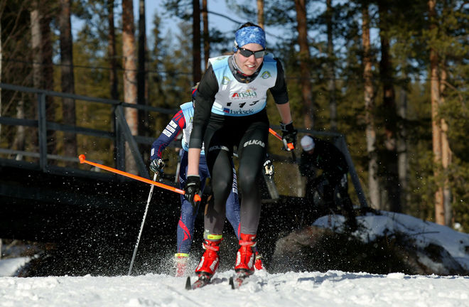 DUKTIGA JUNIORTJEJEN Hanna Vikman från Gellivare Skidallians är en av dom längdåkare som kommit in vid Umeå Universitet. Foto/rights: KJELL-ERIK KRISTIANSEN/sweski.com