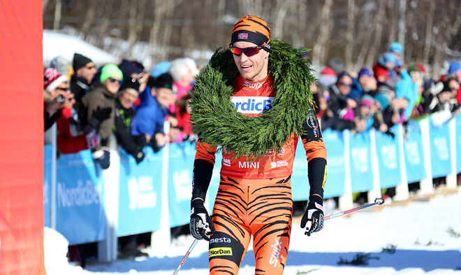 PETTER ELIASSEN är vinterns stora långloppskung. I helgen vann han igen hemma i Norge. Här är vasaloppssegraren i Årefjällsloppet, där det också blev seger. Foto/rights: KJELL-ERIK KRISTIANSEN/sweski.com
