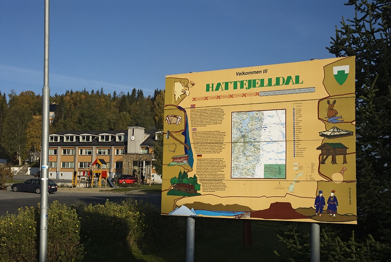 infotavle Hattfjelldal sentrum.JPG